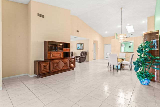 8356 Sunmeadow Lane, Boca Raton, FL 33496