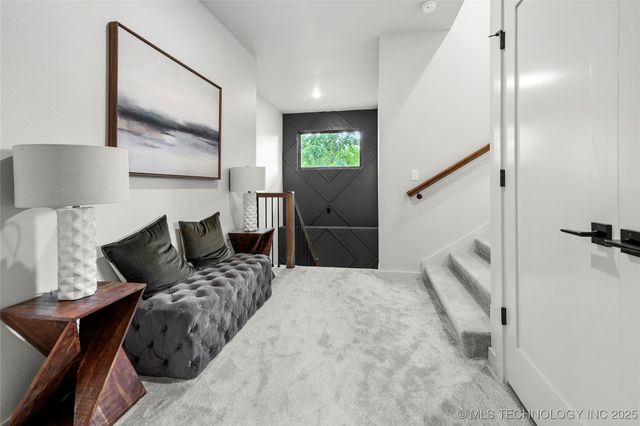 3008 S Boston Court, Tulsa, OK 74114