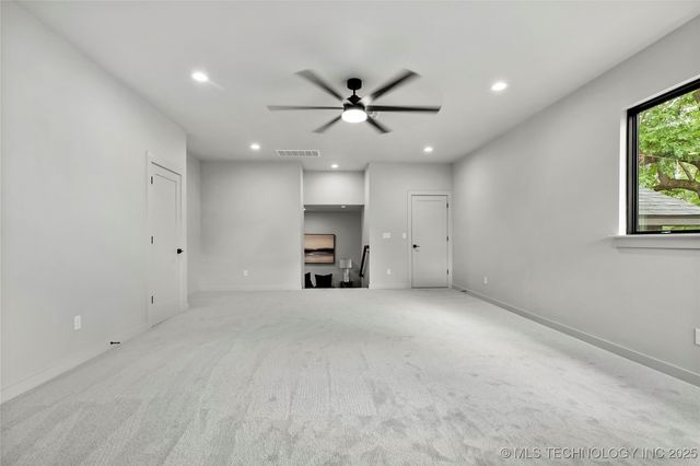 3008 S Boston Court, Tulsa, OK 74114