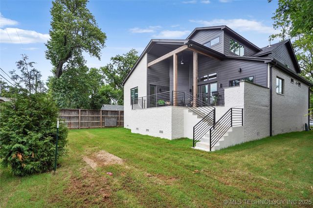 3008 S Boston Court, Tulsa, OK 74114