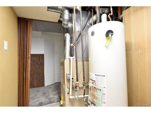 1120 Horseshoe Dr, Pueblo, CO 81001