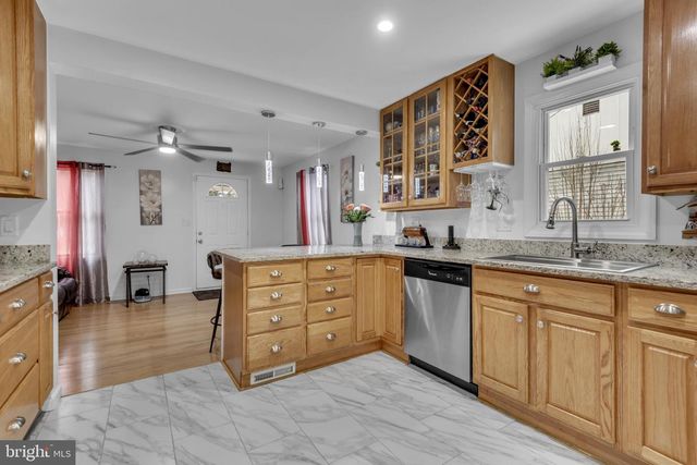 9707 53RD AVE, College Park, MD 20740