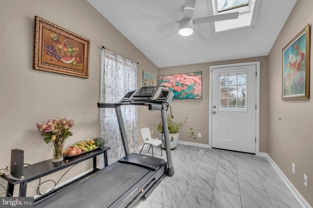 9707 53RD AVE, College Park, MD 20740