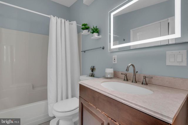 9707 53RD AVE, College Park, MD 20740