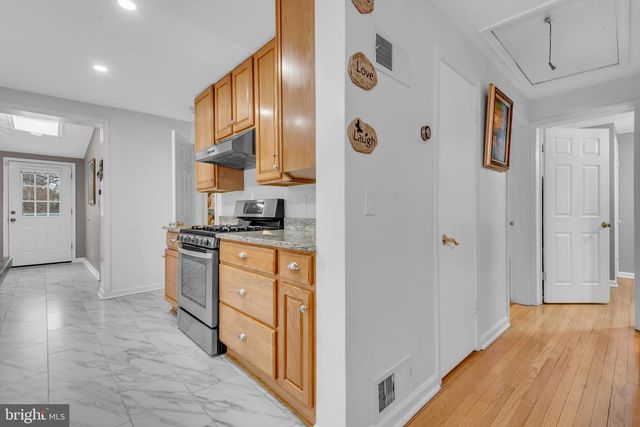 9707 53RD AVE, College Park, MD 20740