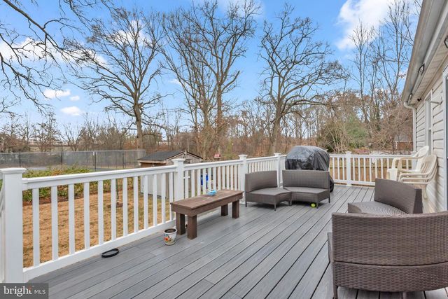 9707 53RD AVE, College Park, MD 20740