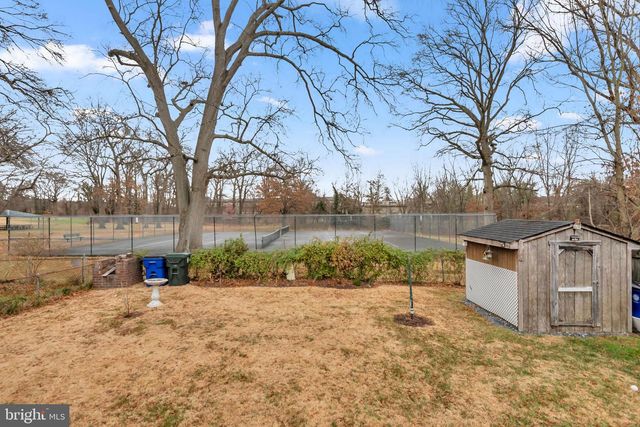 9707 53RD AVE, College Park, MD 20740