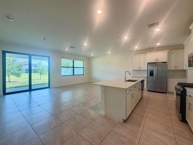 19667 Rugged Trunk Trail, Loxahatchee, FL 33470