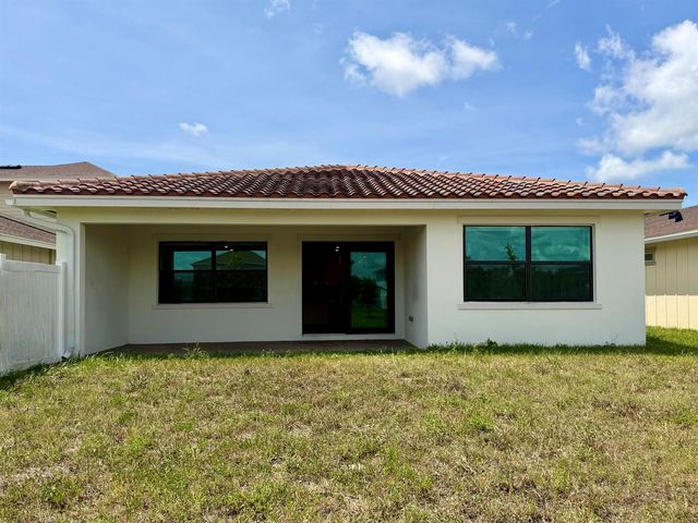 19667 Rugged Trunk Trail, Loxahatchee, FL 33470