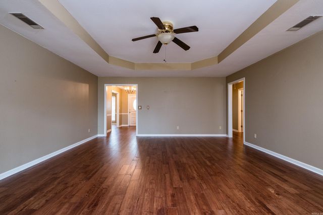 26 Blue Mountian Drive, Maumelle, AR 72213