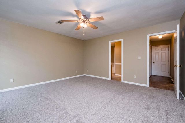 26 Blue Mountian Drive, Maumelle, AR 72213