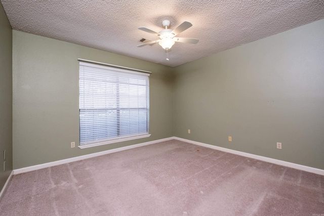 26 Blue Mountian Drive, Maumelle, AR 72213