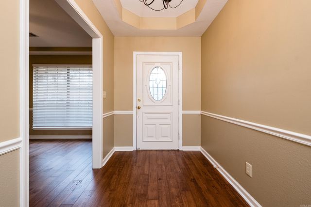 26 Blue Mountian Drive, Maumelle, AR 72213