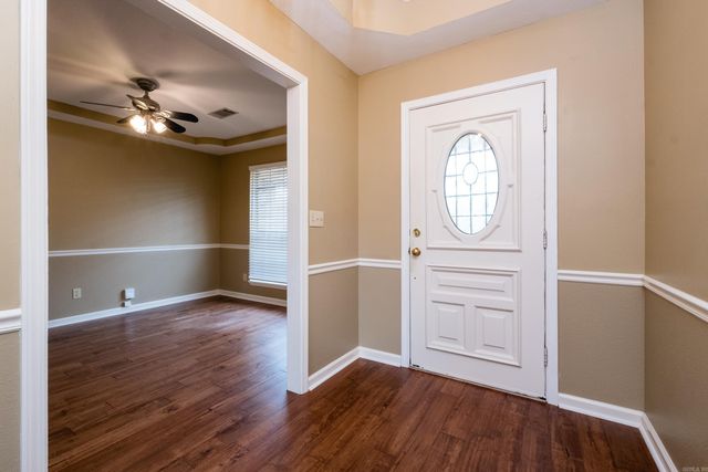 26 Blue Mountian Drive, Maumelle, AR 72213