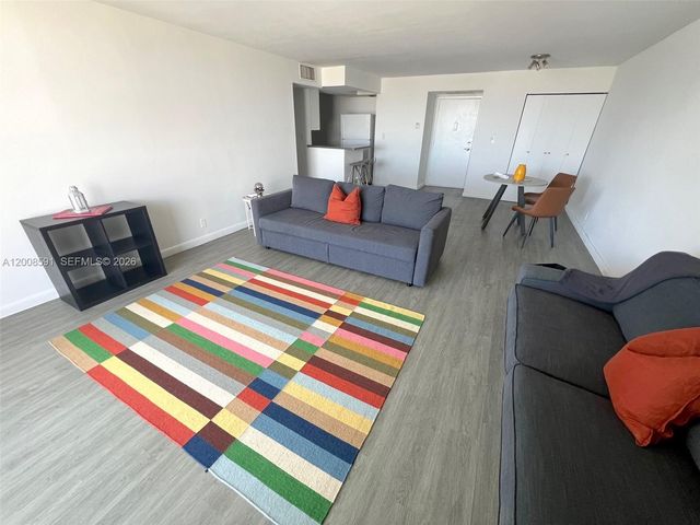 1800 Collins Ave 15B, Miami Beach, FL 33139