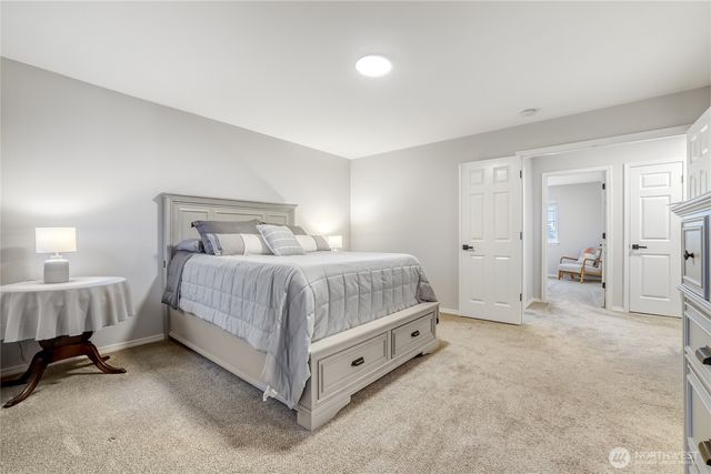 5607 79th Avenue NE, Marysville, WA 98270