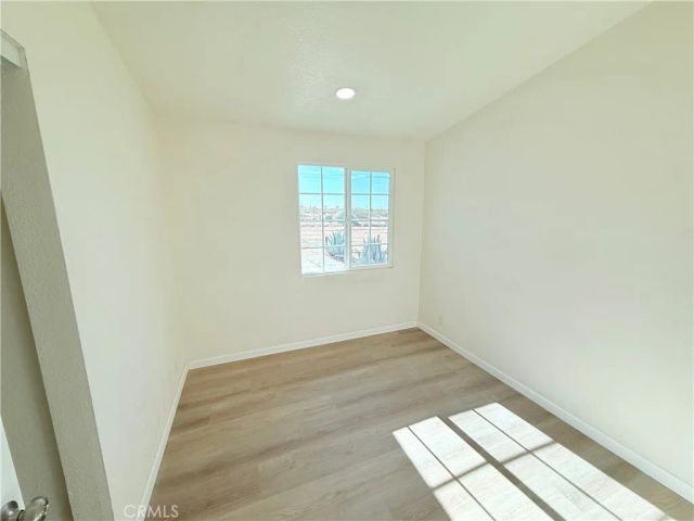 11975 Barbet, Phelan, CA 92371