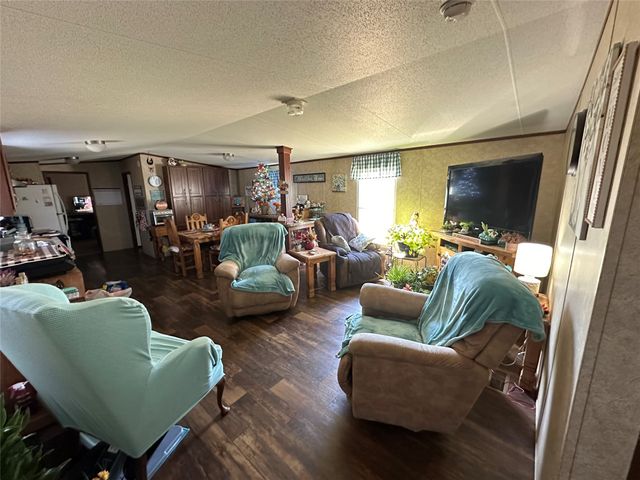 4288 VZ County Road 3213, Wills Point, TX 75169