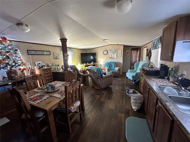 4288 VZ County Road 3213, Wills Point, TX 75169