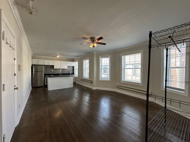 918 Green Bay Road 3C, Winnetka, IL 60093