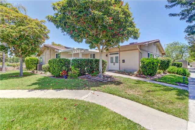703 Avenida Sevilla D, Laguna Woods, CA 92637