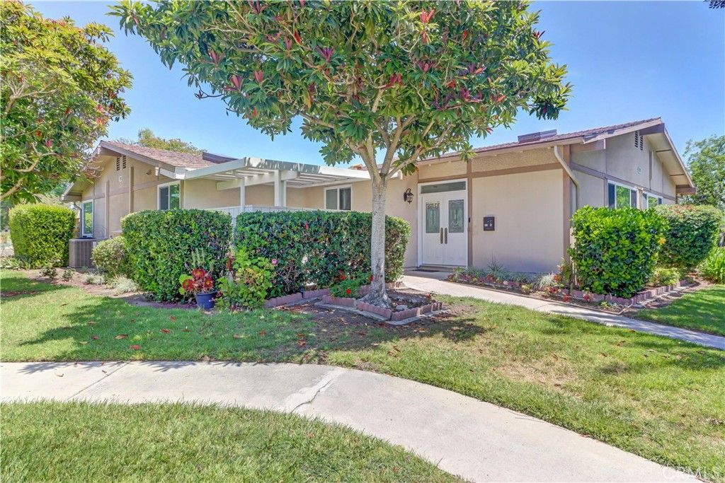 703 Avenida Sevilla D, Laguna Woods, CA 92637