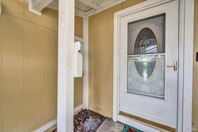 620 Walnut Ave, Vacaville, CA 95688