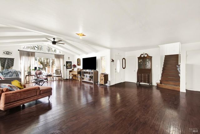 620 Walnut Ave, Vacaville, CA 95688