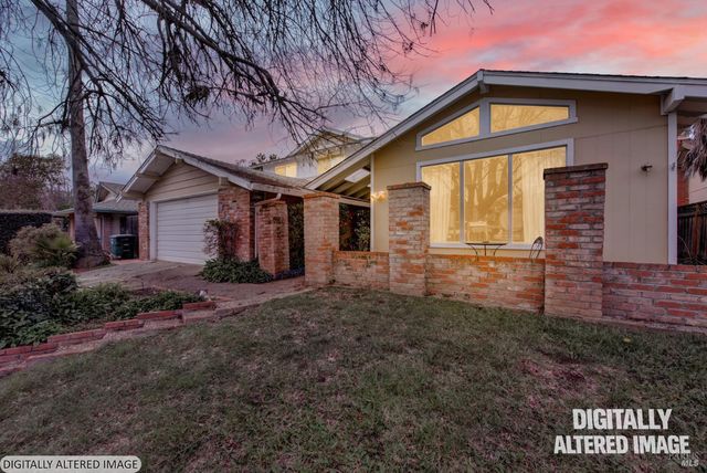 620 Walnut Ave, Vacaville, CA 95688