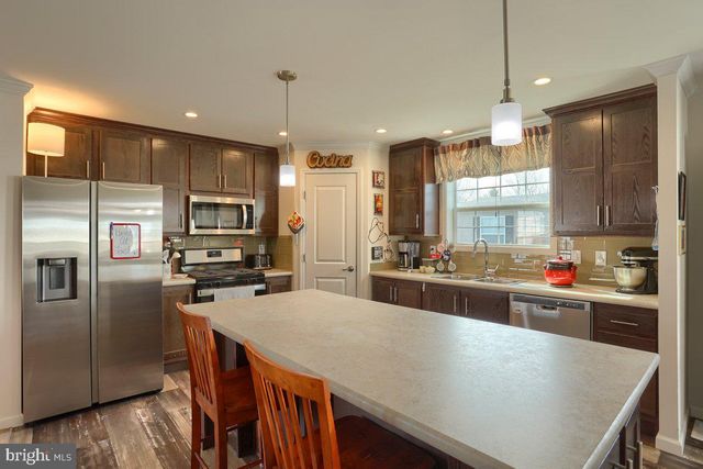 19 EGRET DR, Hanover, PA 17331