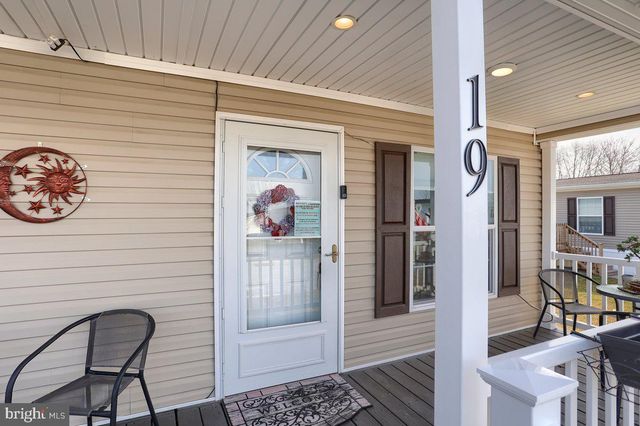 19 EGRET DR, Hanover, PA 17331