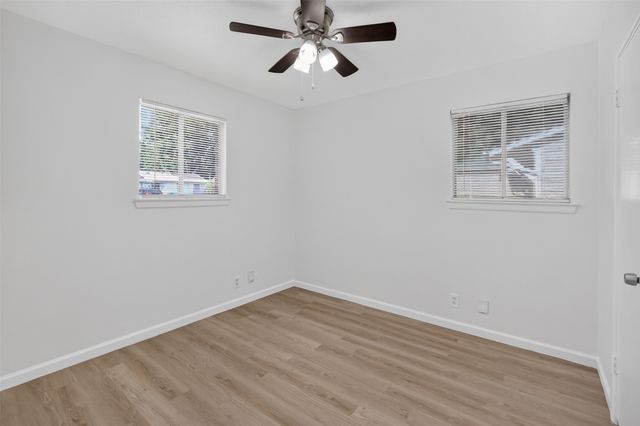 2210 Sycamore Drive, Arlington, TX 76013