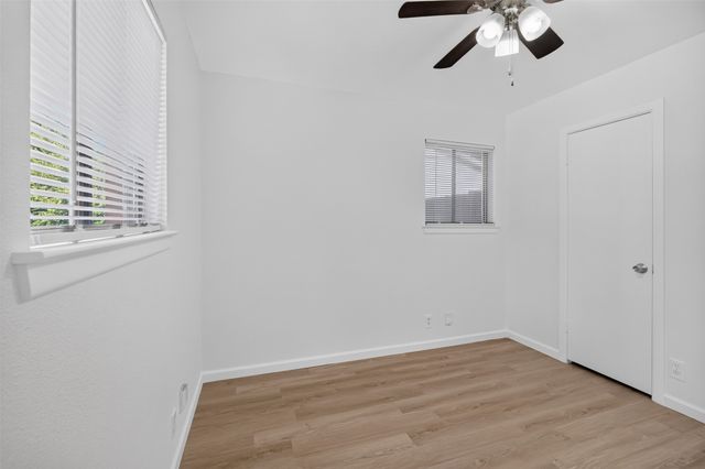 2210 Sycamore Drive, Arlington, TX 76013