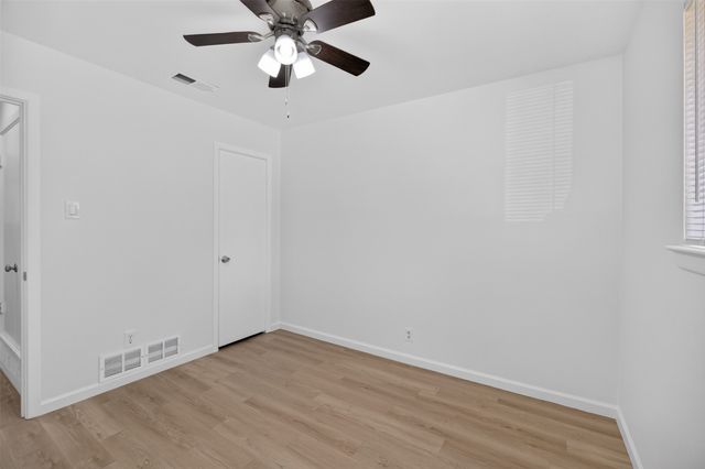 2210 Sycamore Drive, Arlington, TX 76013