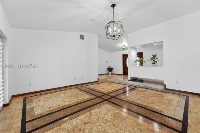 8263 SW 160th St, Palmetto Bay, FL 33157