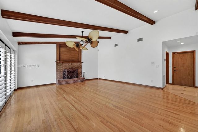 8263 SW 160th St, Palmetto Bay, FL 33157