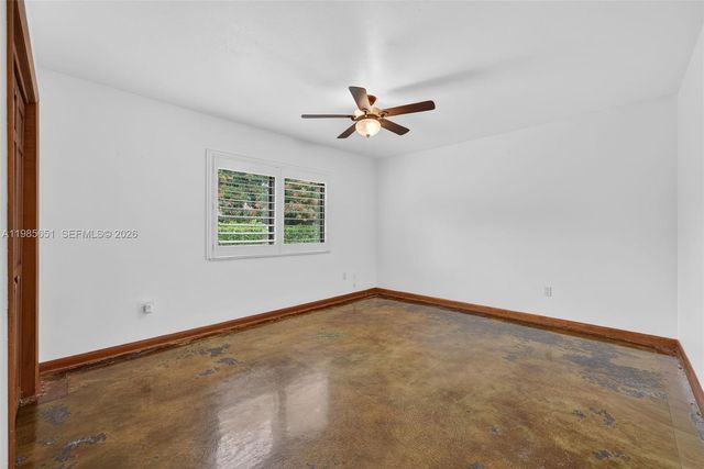 8263 SW 160th St, Palmetto Bay, FL 33157