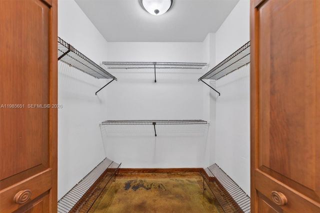 8263 SW 160th St, Palmetto Bay, FL 33157