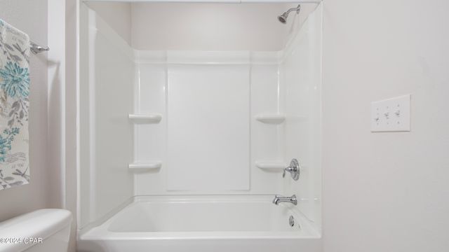 7677 Shadow Lake Drive, Panama City Beach, FL 32407