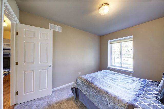 8124 Valleyview Drive, Ypsilanti, MI 48197