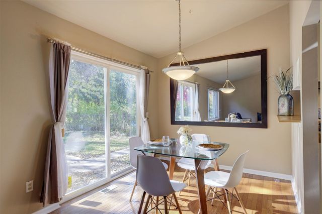 8124 Valleyview Drive, Ypsilanti, MI 48197