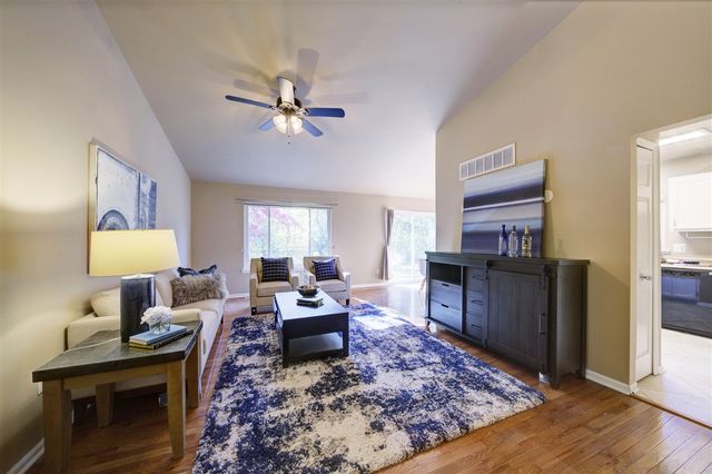 8124 Valleyview Drive, Ypsilanti, MI 48197