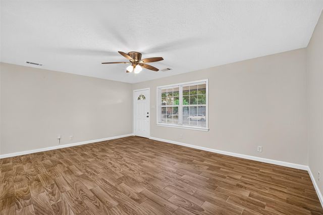 1806 Thelma Lane, Pasadena, TX 77502