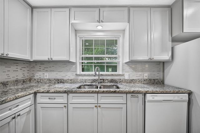 1806 Thelma Lane, Pasadena, TX 77502