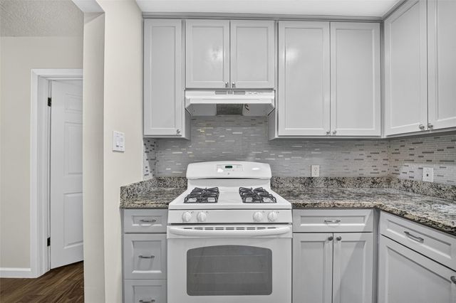 1806 Thelma Lane, Pasadena, TX 77502