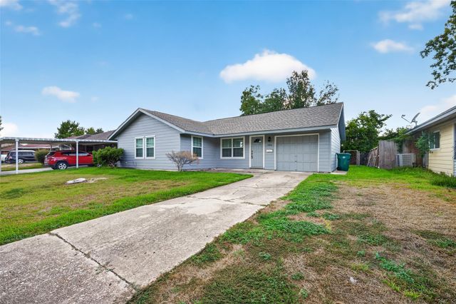 1806 Thelma Lane, Pasadena, TX 77502