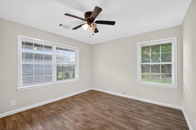 1806 Thelma Lane, Pasadena, TX 77502