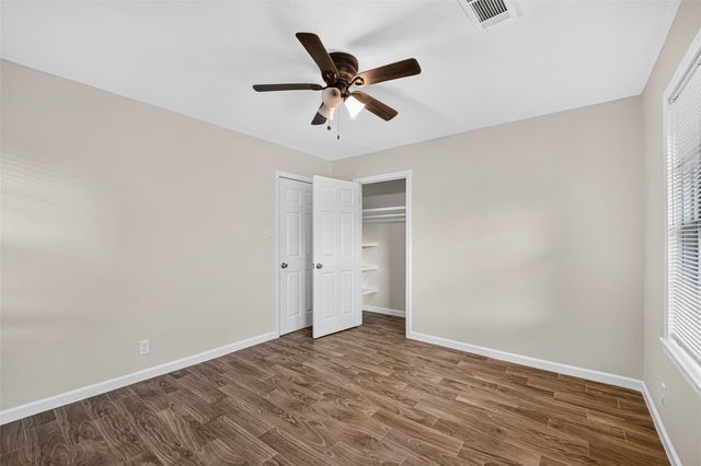 1806 Thelma Lane, Pasadena, TX 77502