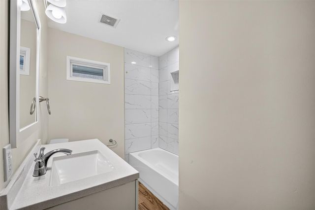 1806 Thelma Lane, Pasadena, TX 77502
