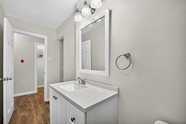 1806 Thelma Lane, Pasadena, TX 77502